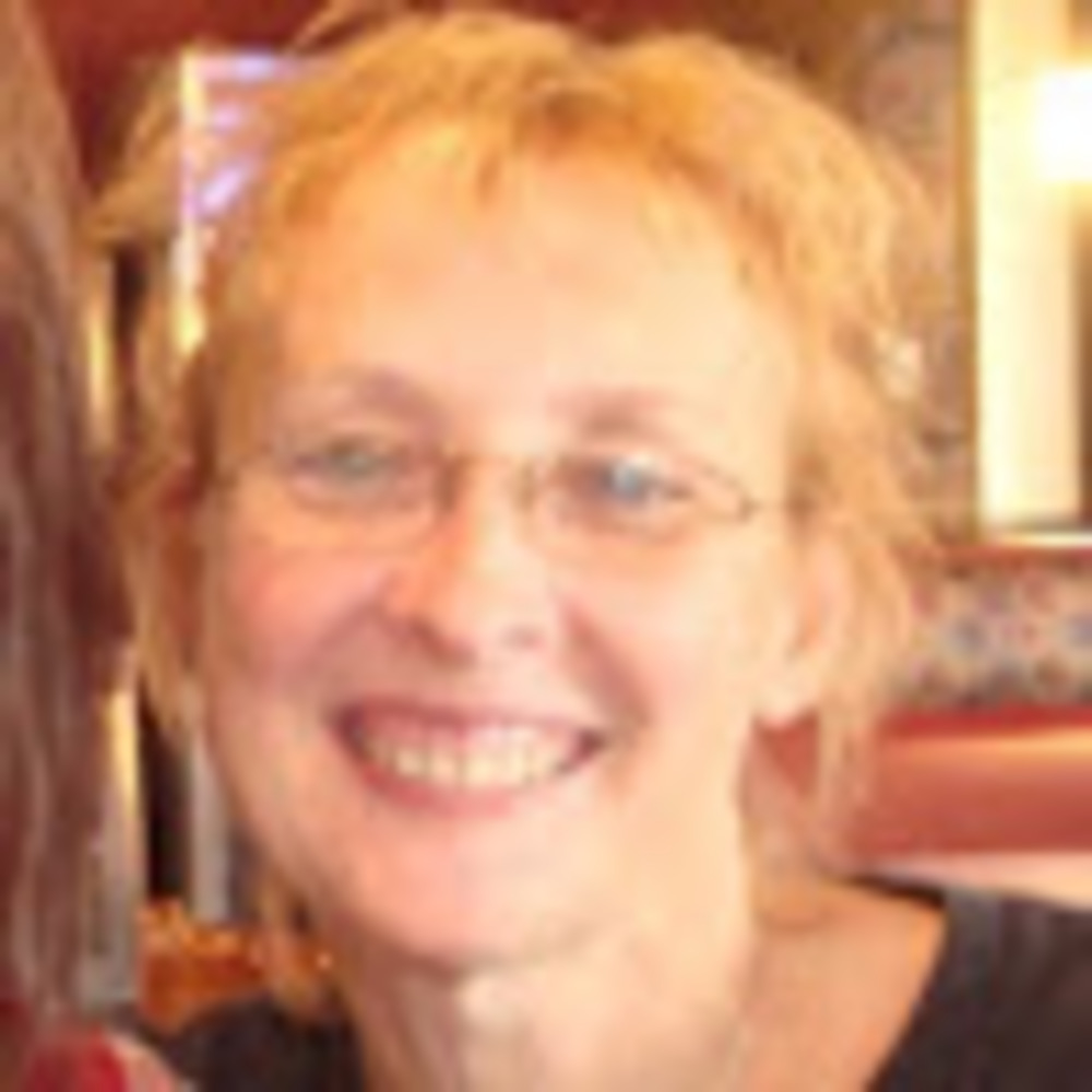 Meet your Posher, Laurie